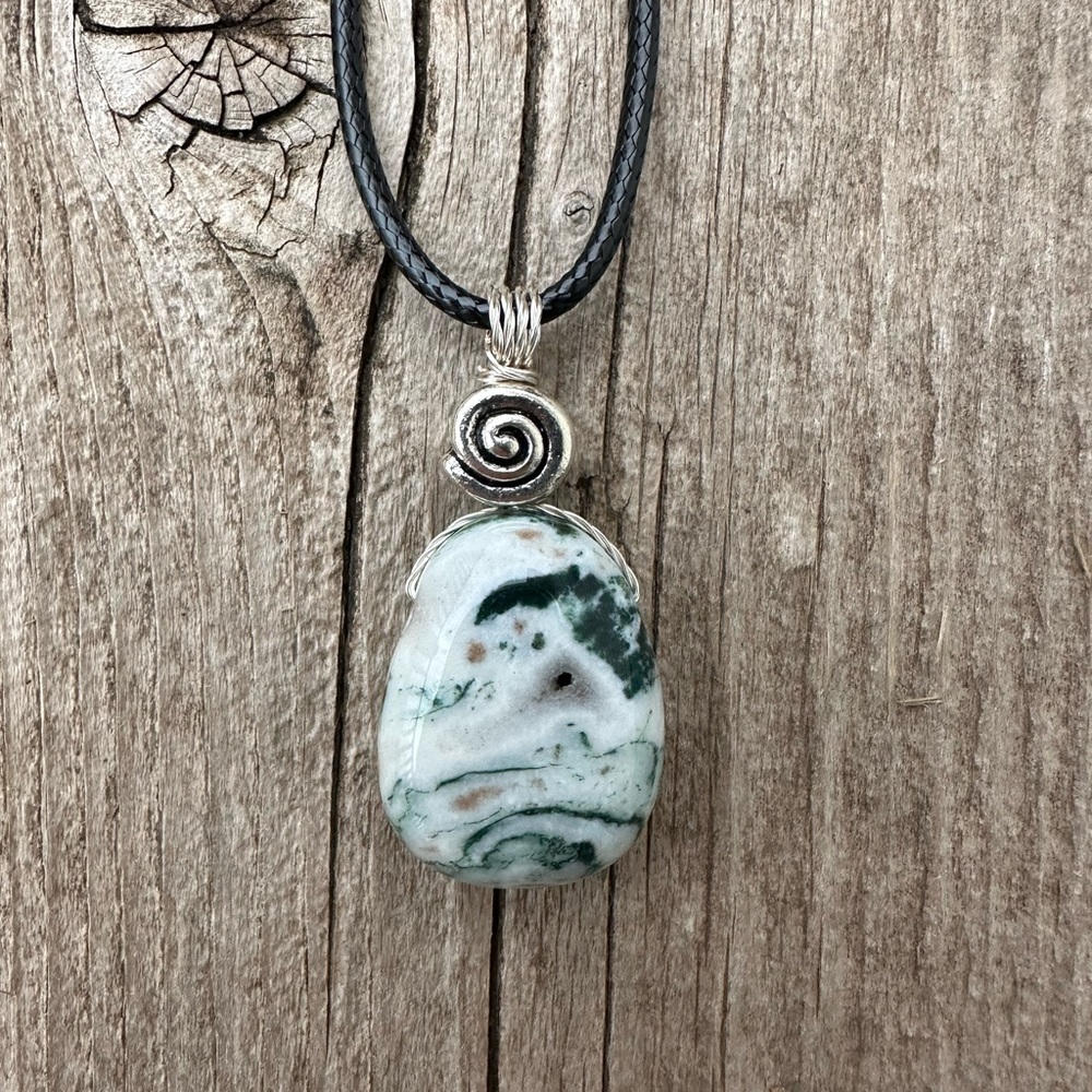 Tree Agate Necklace Symbolizes Strength and Stamina.